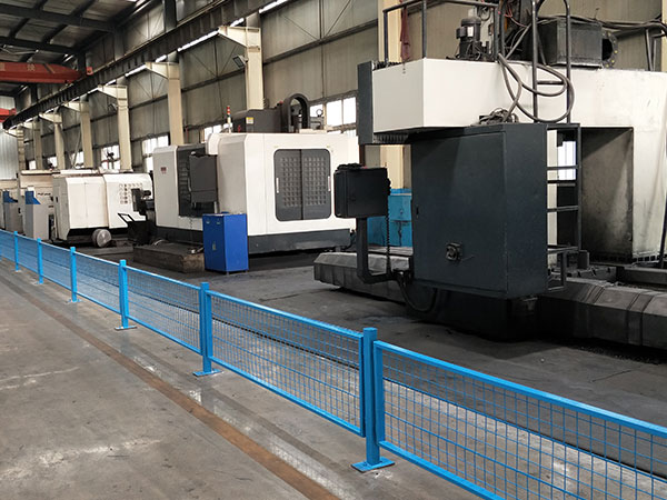 模具制造工區(qū) 模具制造工區(qū)